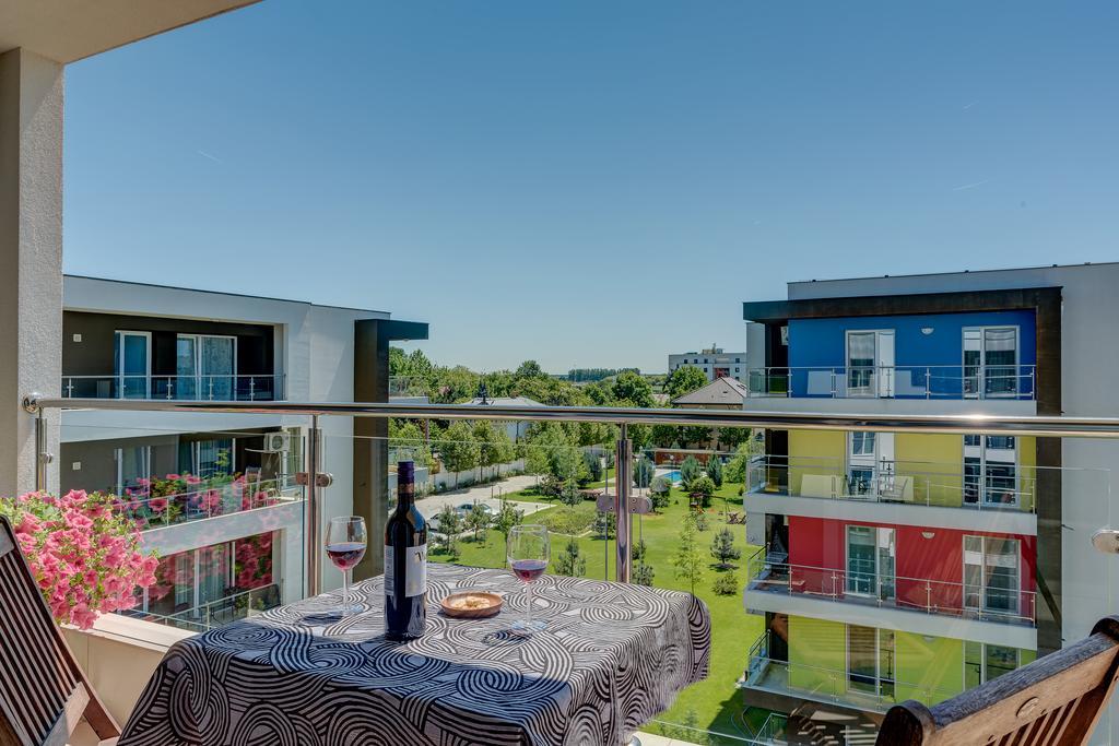 אוטופן Bucharest Airport Suites & Villas מראה חיצוני תמונה